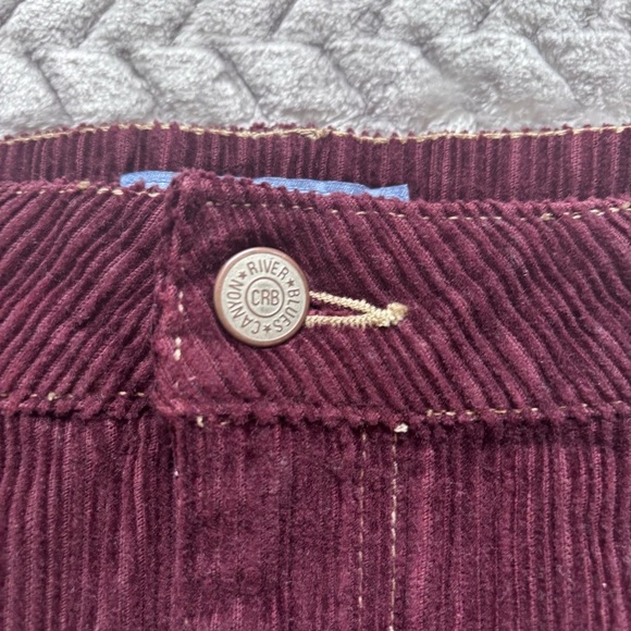 Y2K Canyon River Blues mini corduroy burgundy mini skirt size 9 - Picture 2 of 9